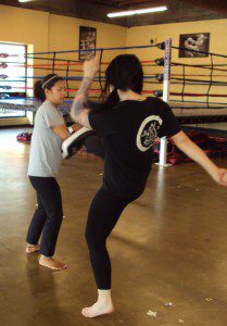 Women's Kickboxing Classes
