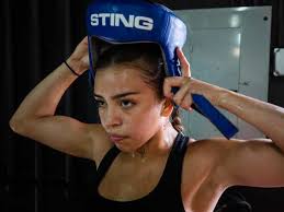 female boxer headgear