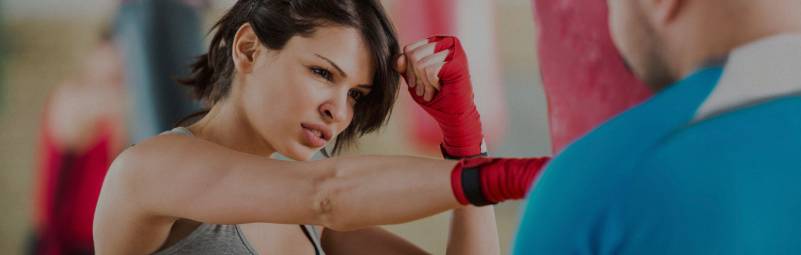 women&#8217;s kickboxing